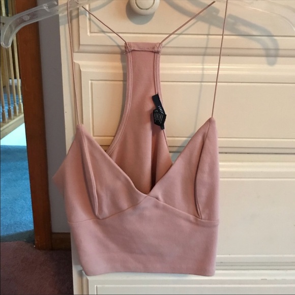 Forever 21 Tops - Forever 21 crop top